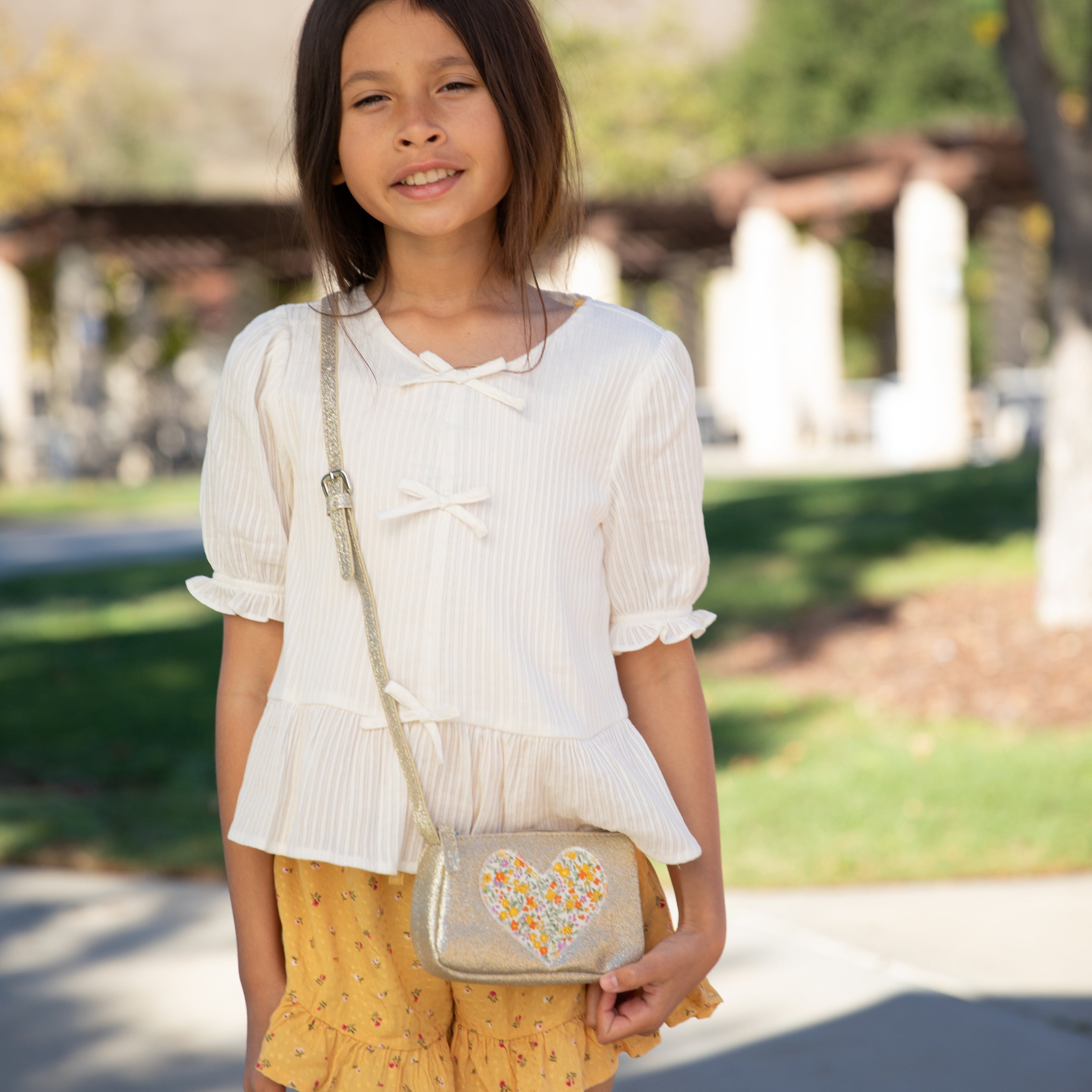 Sparkly Glitter Heart Purse for Little Girls (Ages 3–8, Toddlers) Cute and Stylish Design, Premium Quality (Copy)